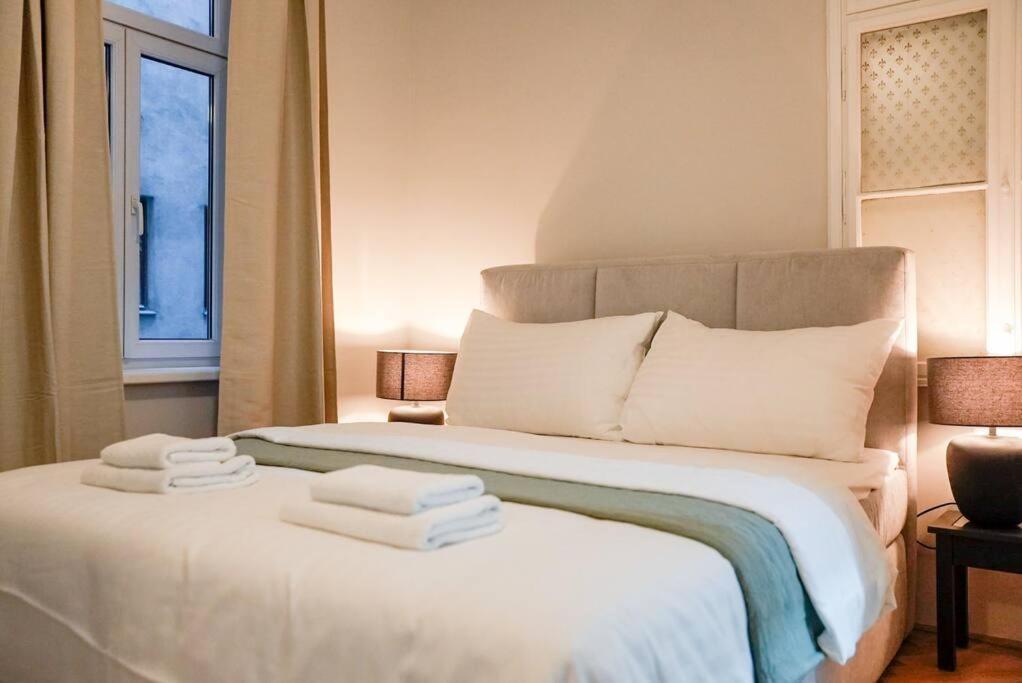 Boutique Suite Near Museum District Bécs Kültér fotó