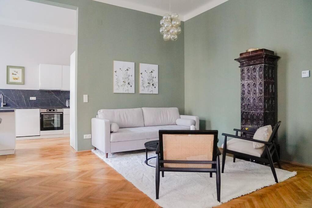Boutique Suite Near Museum District Bécs Kültér fotó