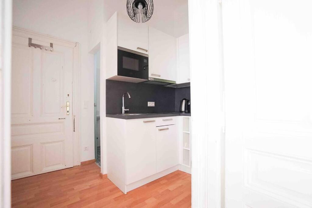 Boutique Suite Near Museum District Bécs Kültér fotó