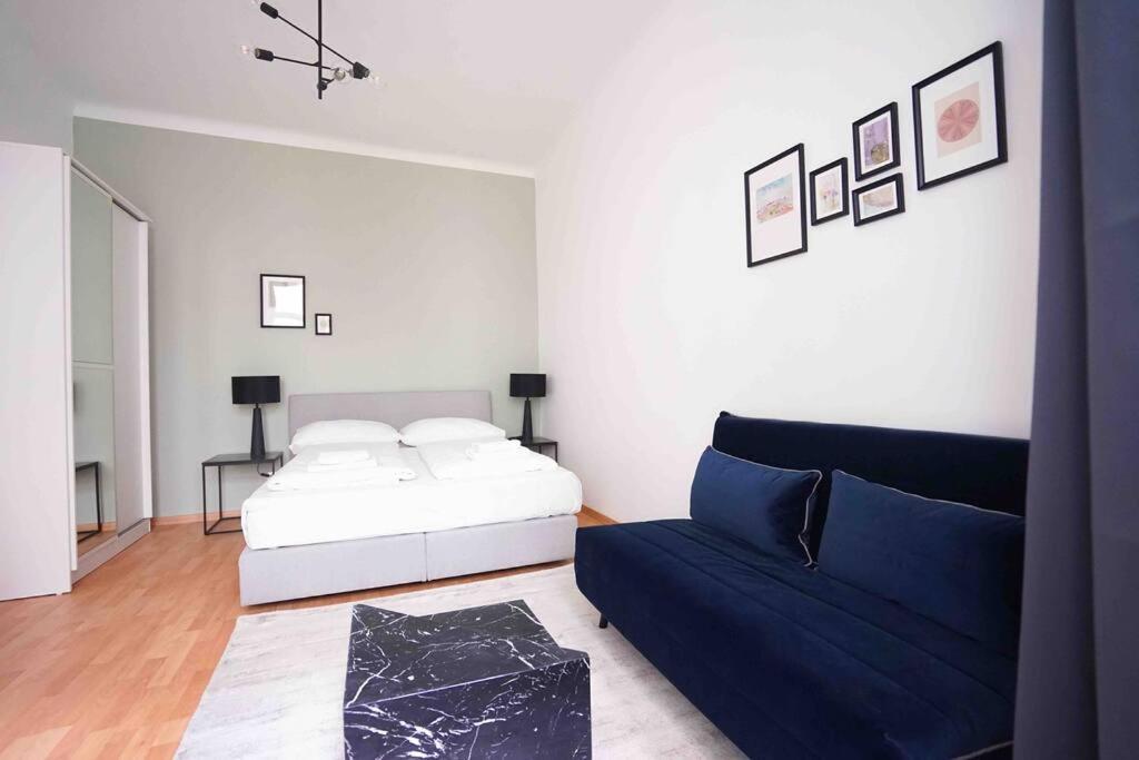Boutique Suite Near Museum District Bécs Kültér fotó