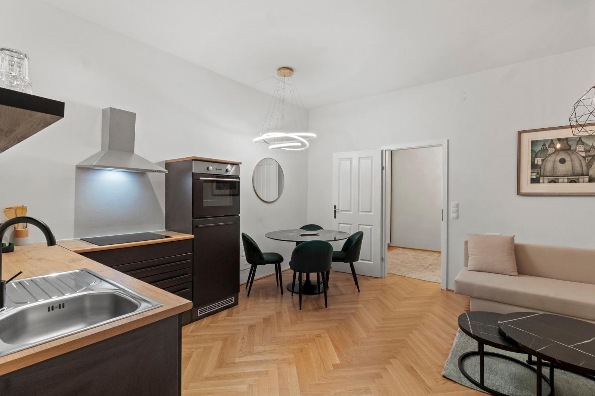 Boutique Suite Near Museum District Bécs Kültér fotó